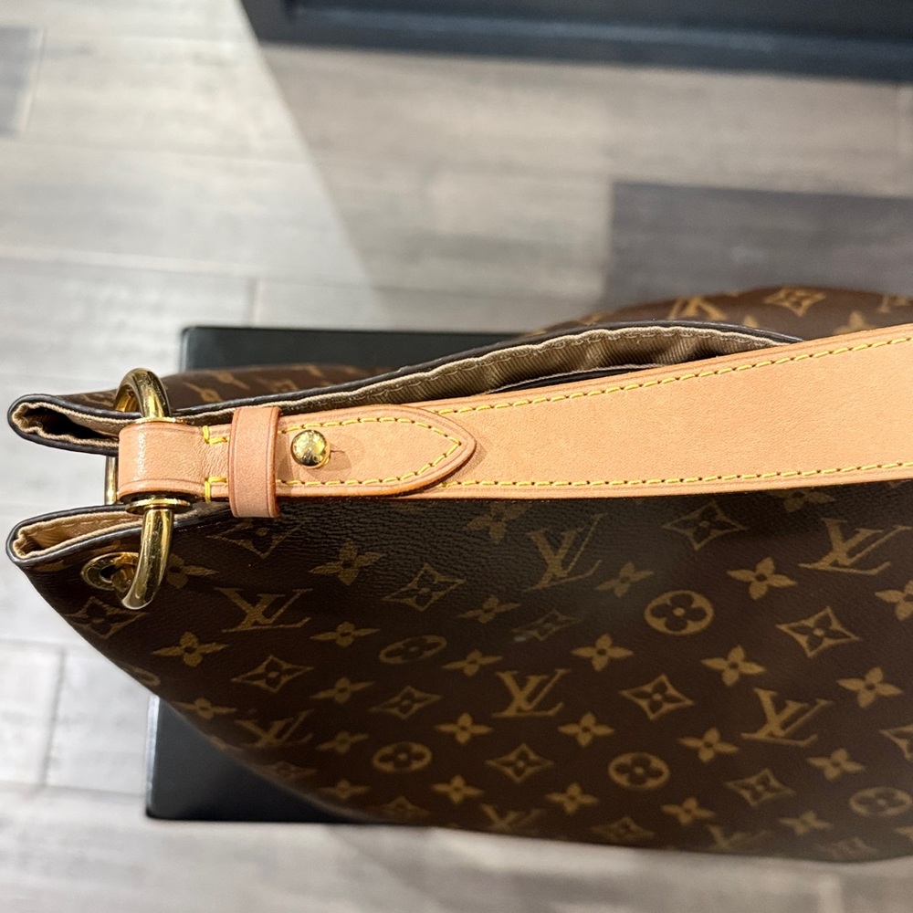 Louis Vuitton Graceful MM GREAT CONDITION!! - Picture 13 of 14